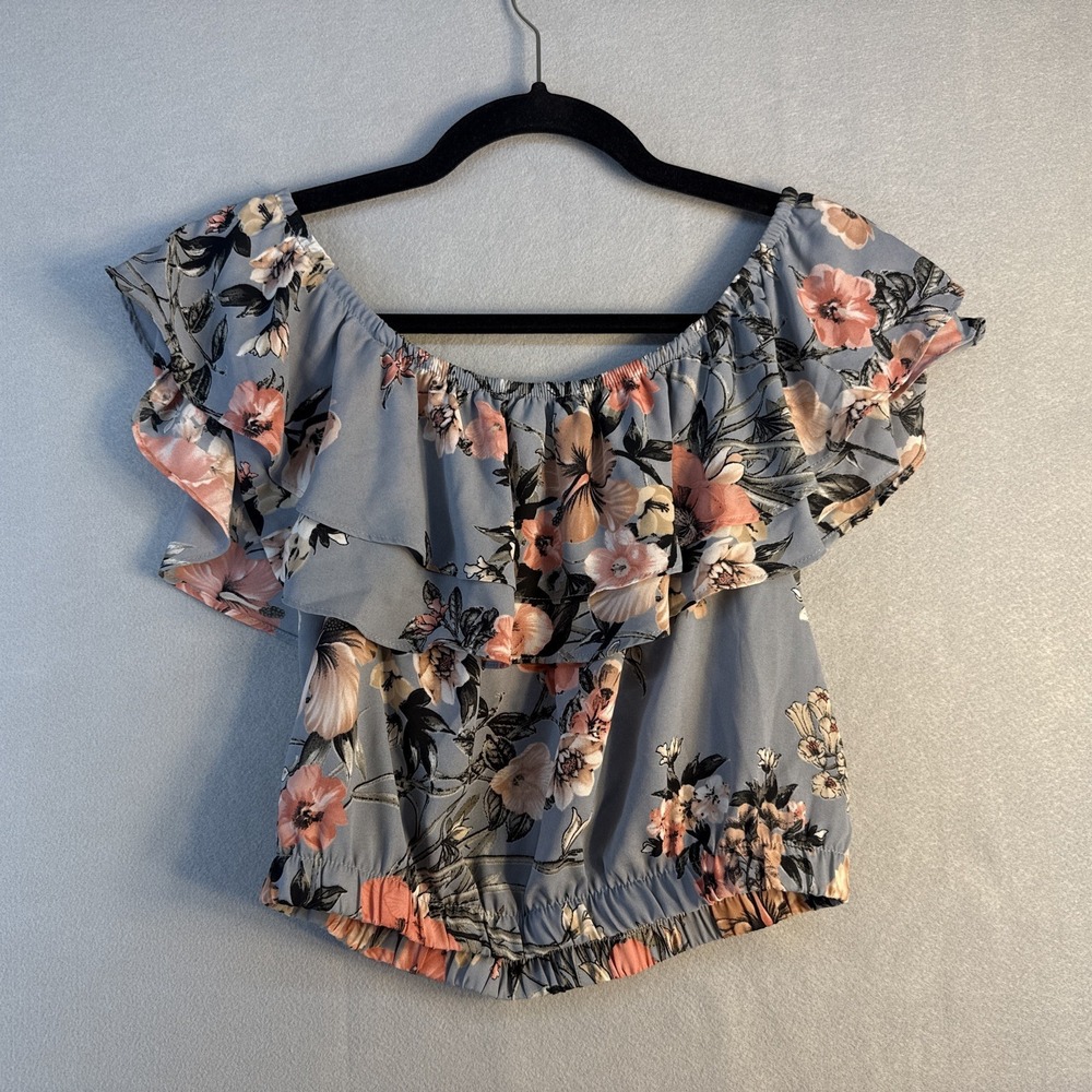 Windsor Juniors Top, Size Large, Floral, Crop, Ruffles, Shortsleeve